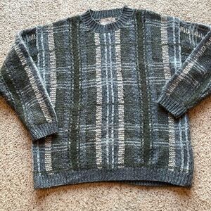 Northern Apparel 100% wool sweater size L